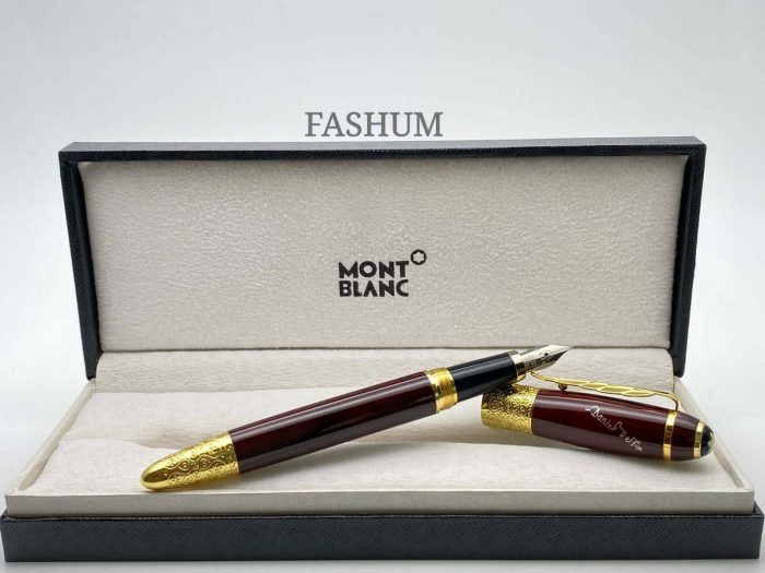 Montblanc Daniel dafoe Limited Edition Maroon Gold Fountian Pen
